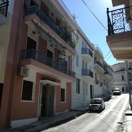 Miranda's In Thissio Athens
